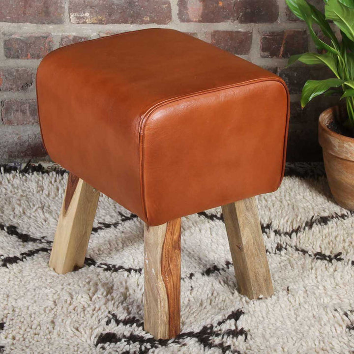 Genuine leather stool Tejas