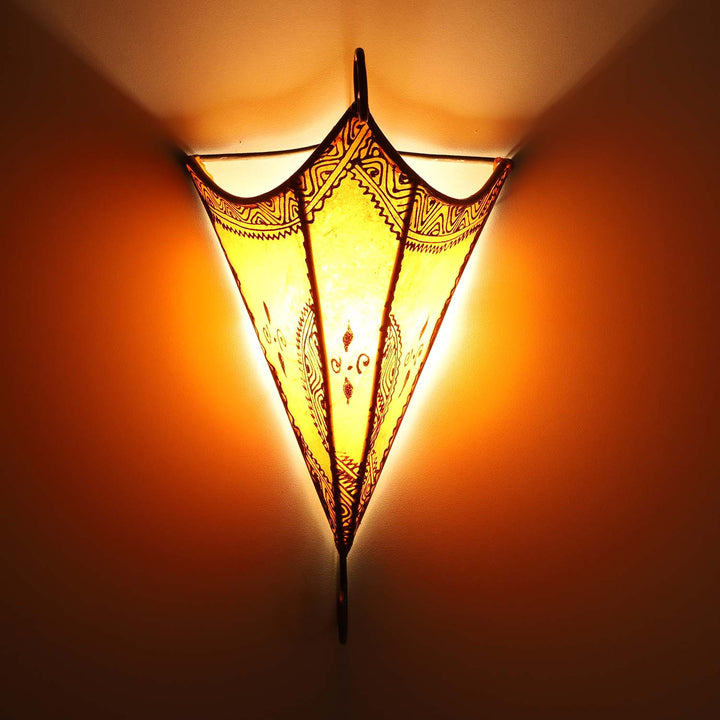Moroccan leather wall lamp Mouna