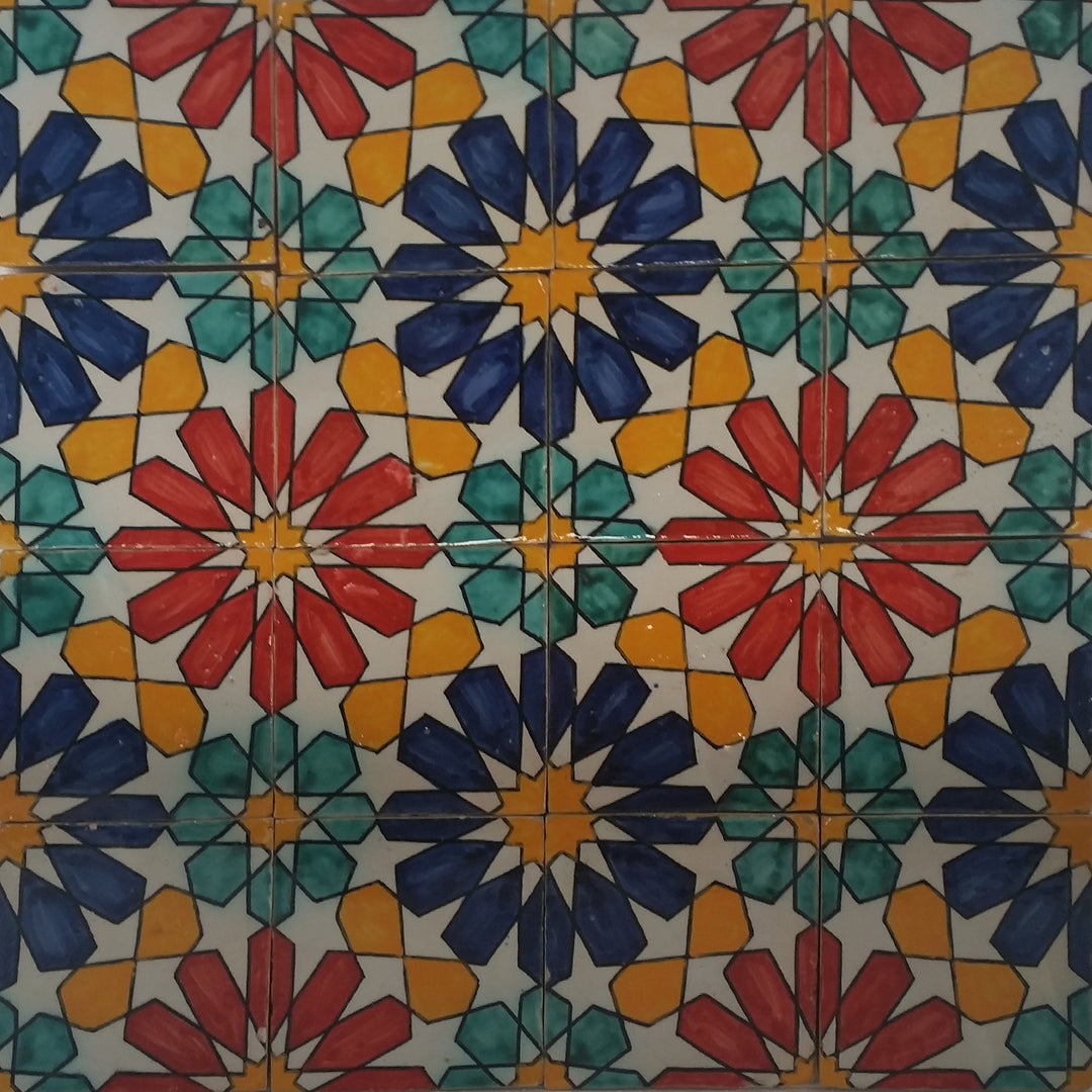 Hand painted tile Eldina
