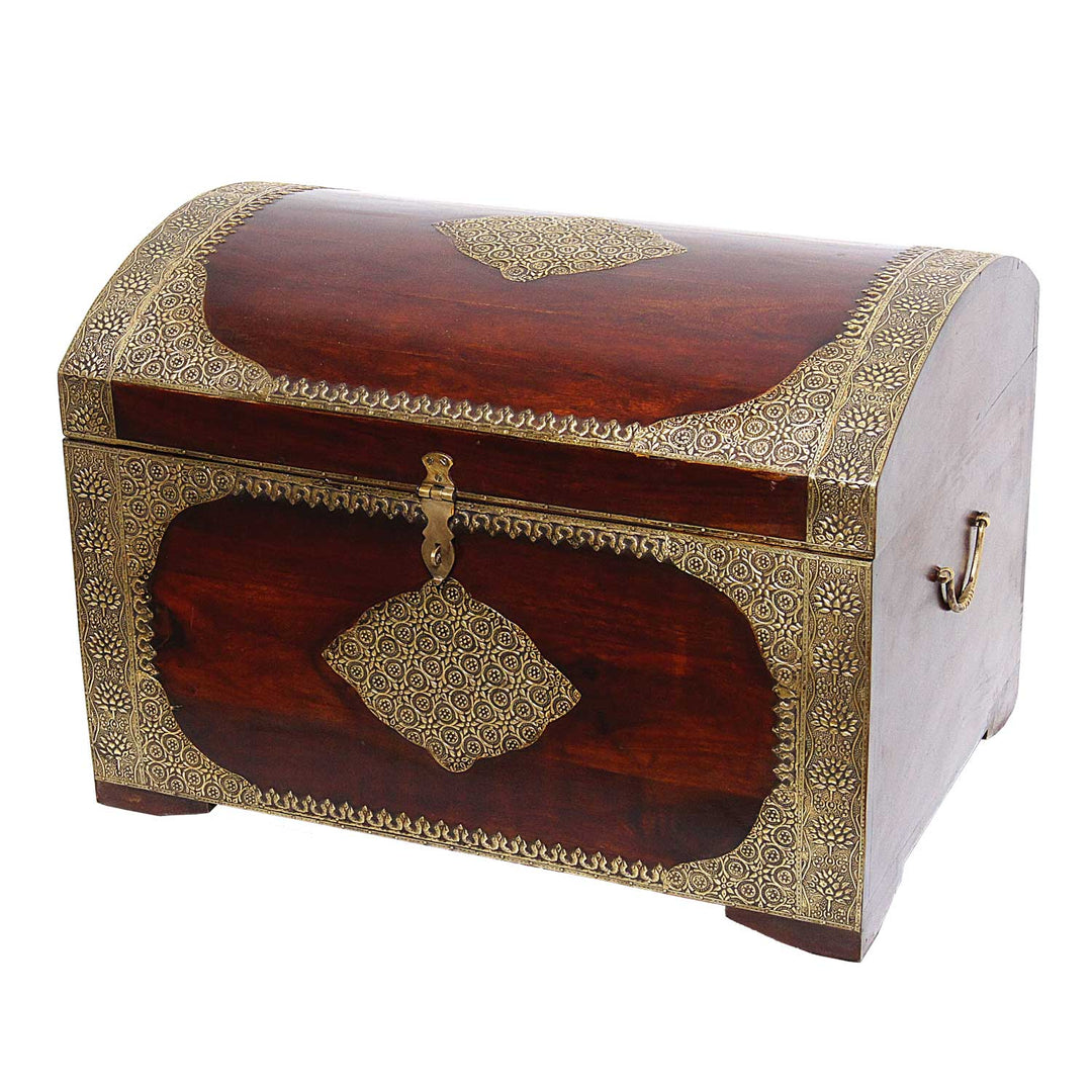 Oriental wooden chest Mohini