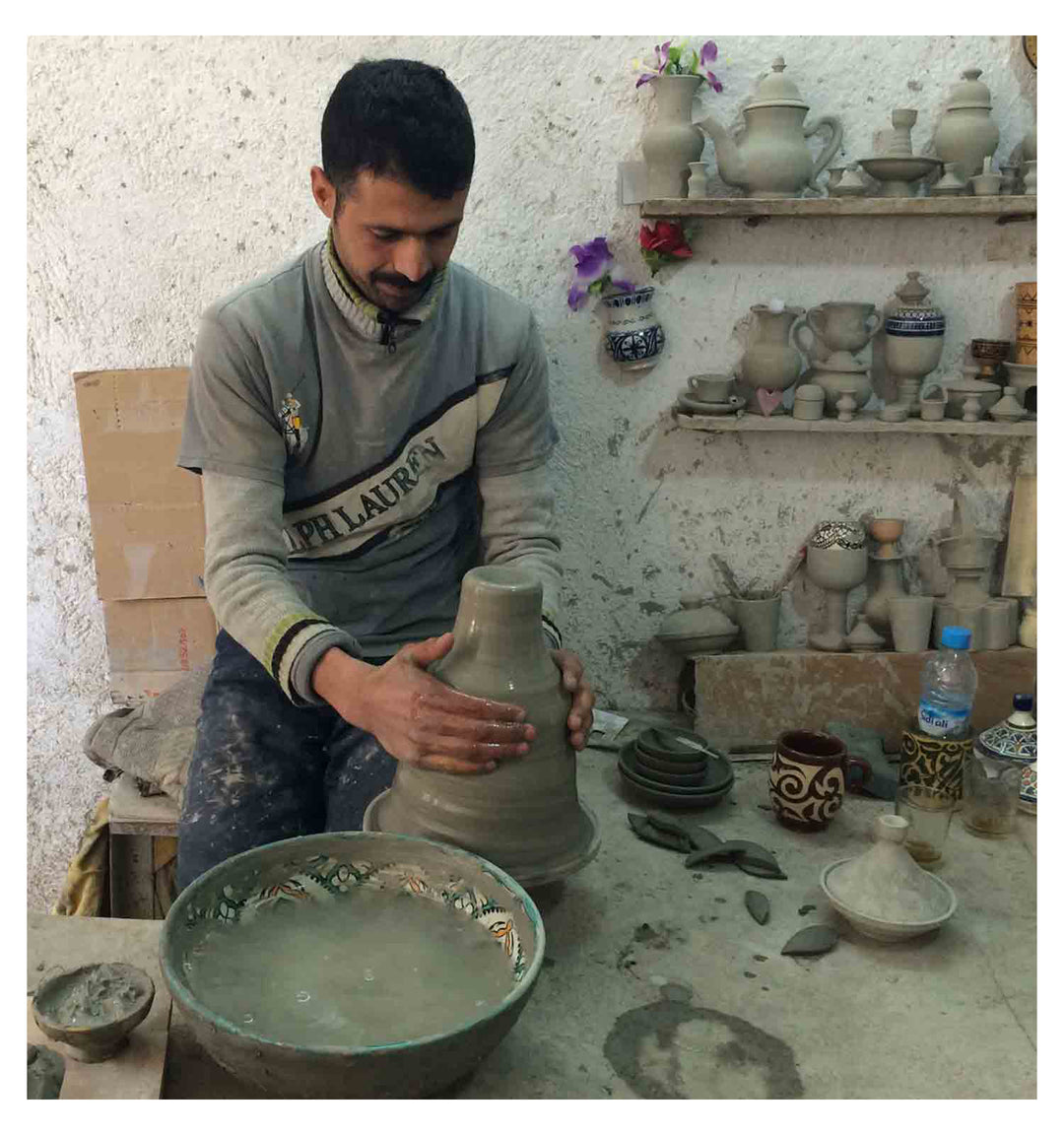 Oriental hand-painted ceramic washbasin Fes64