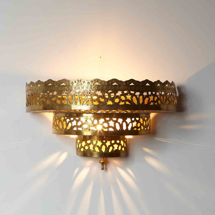Brass wall lamp Daria