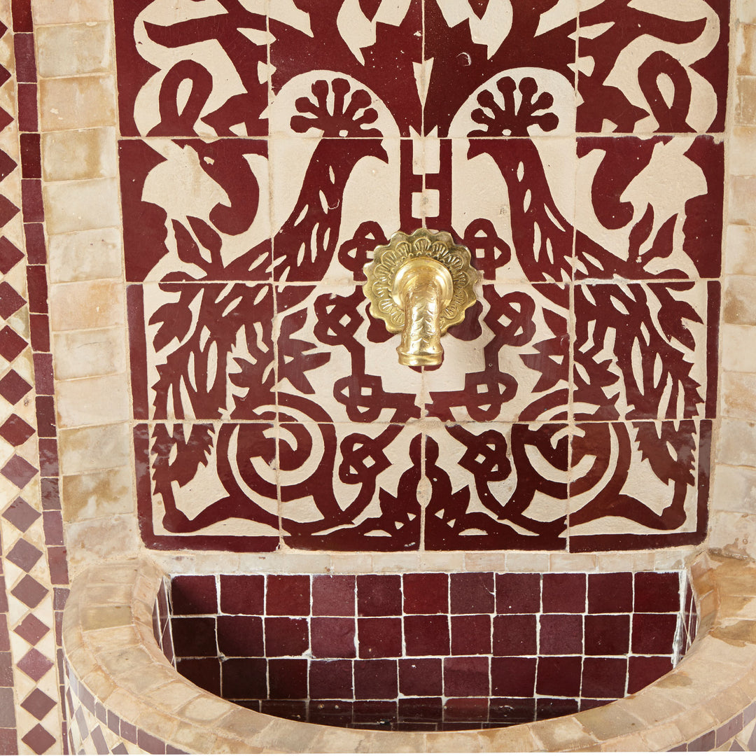 Mosaik- Brunnen Tawus Bordeaux