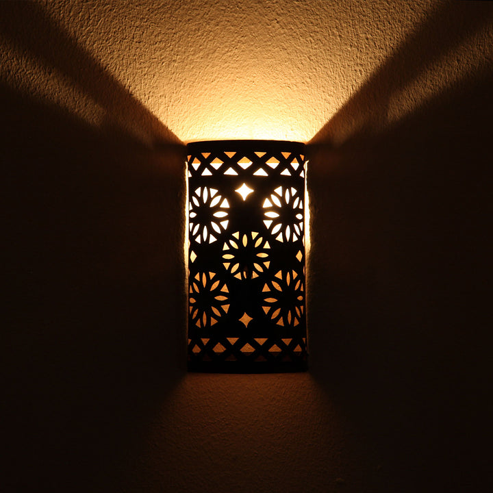 Oriental iron wall lamp EWL08