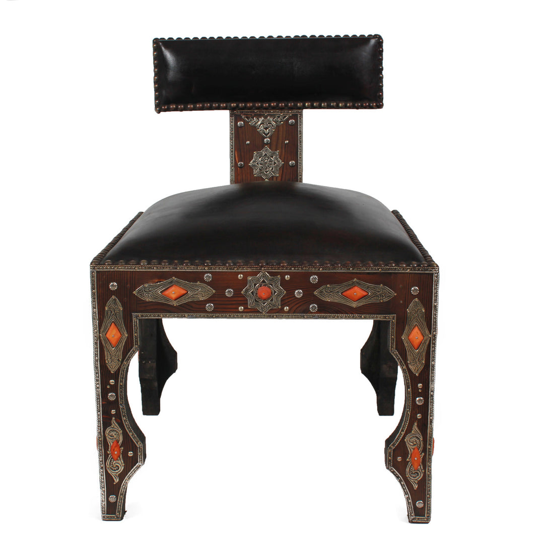 Oriental stool Dahiba