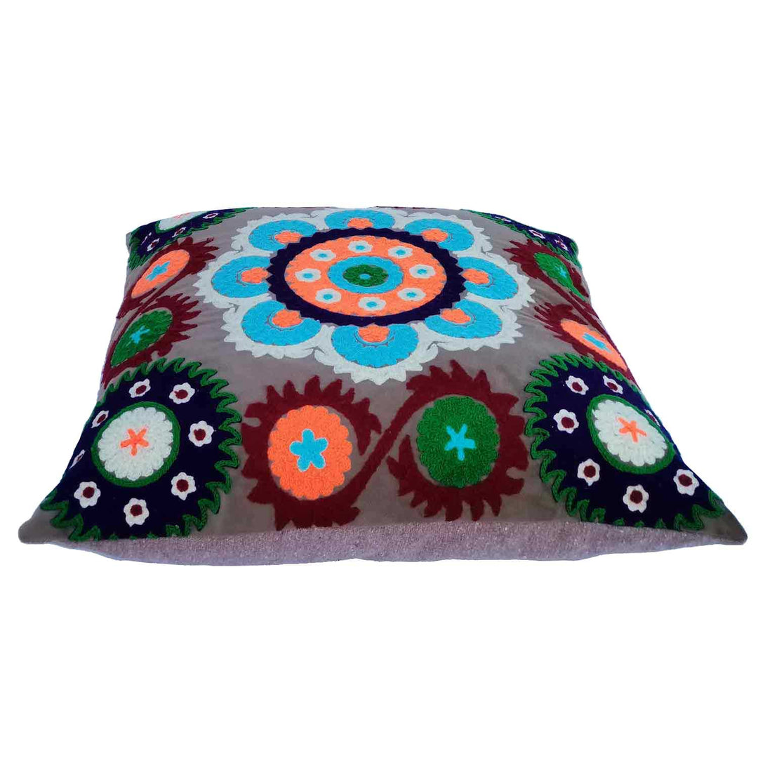 Mandala cushion Dana